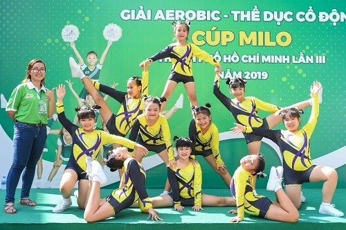 Aerobic giúp học sinh rèn luyện thể chất lẫn tinh thần, cải thiện hình thể, nhất là đối với các em nữ