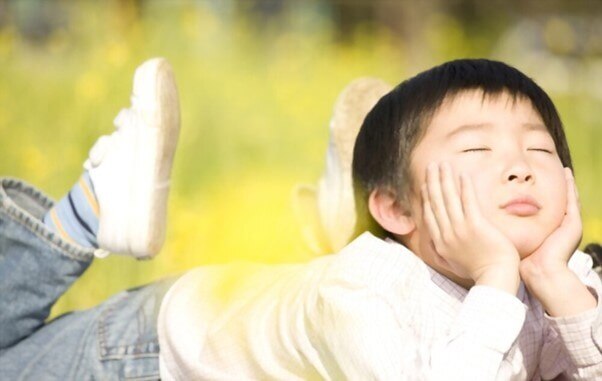 Vitamin D đặc biệt cần thiết cho trẻ em trong giai đoạn phát triển.