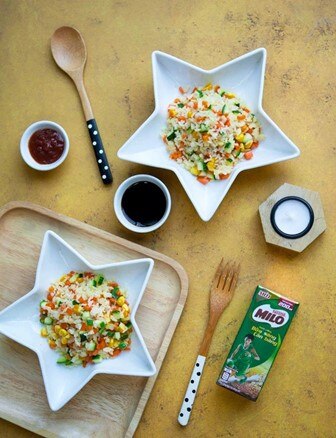 Thêm một hộp MILO Bữa Sáng sau giờ ăn giúp con có bữa sáng cân bằng.
