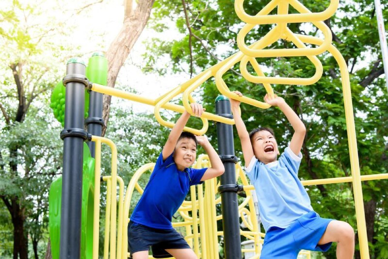 Cách để cha mẹ rèn luyện tính dũng cảm, ý chí không bỏ cuộc của con trẻ - 6