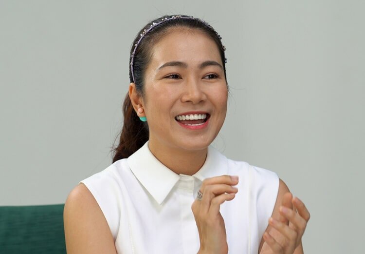 MC Thanh Thảo cho biết luôn sắp xếp công việc để cùng con vận động mỗi ngày