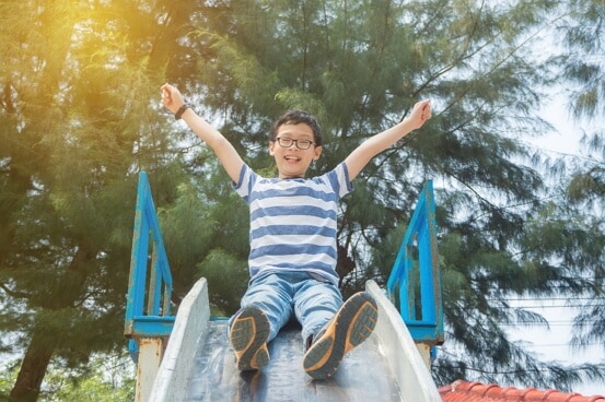 PHÁT TRIỂN KỸ NĂNG QUA CÁC TRÒ CHƠI THIẾU NHI