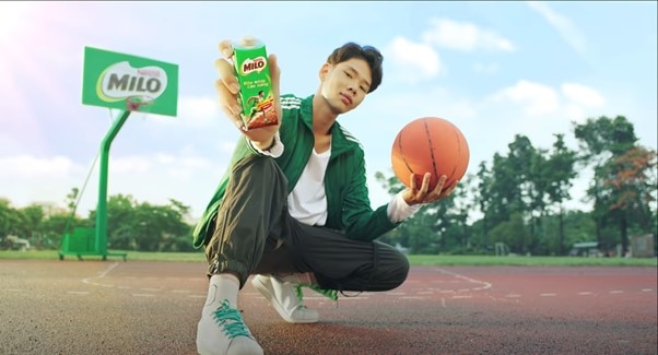 Bóng rổ không chỉ giúp cải thiện sức khỏe mà còn cho teen vóc dáng cân đối.