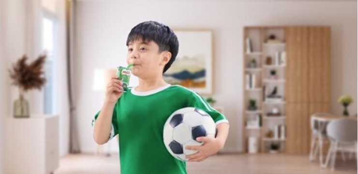 Sữa lúa mạch Milo ‘tiếp năng lượng’ cho bé